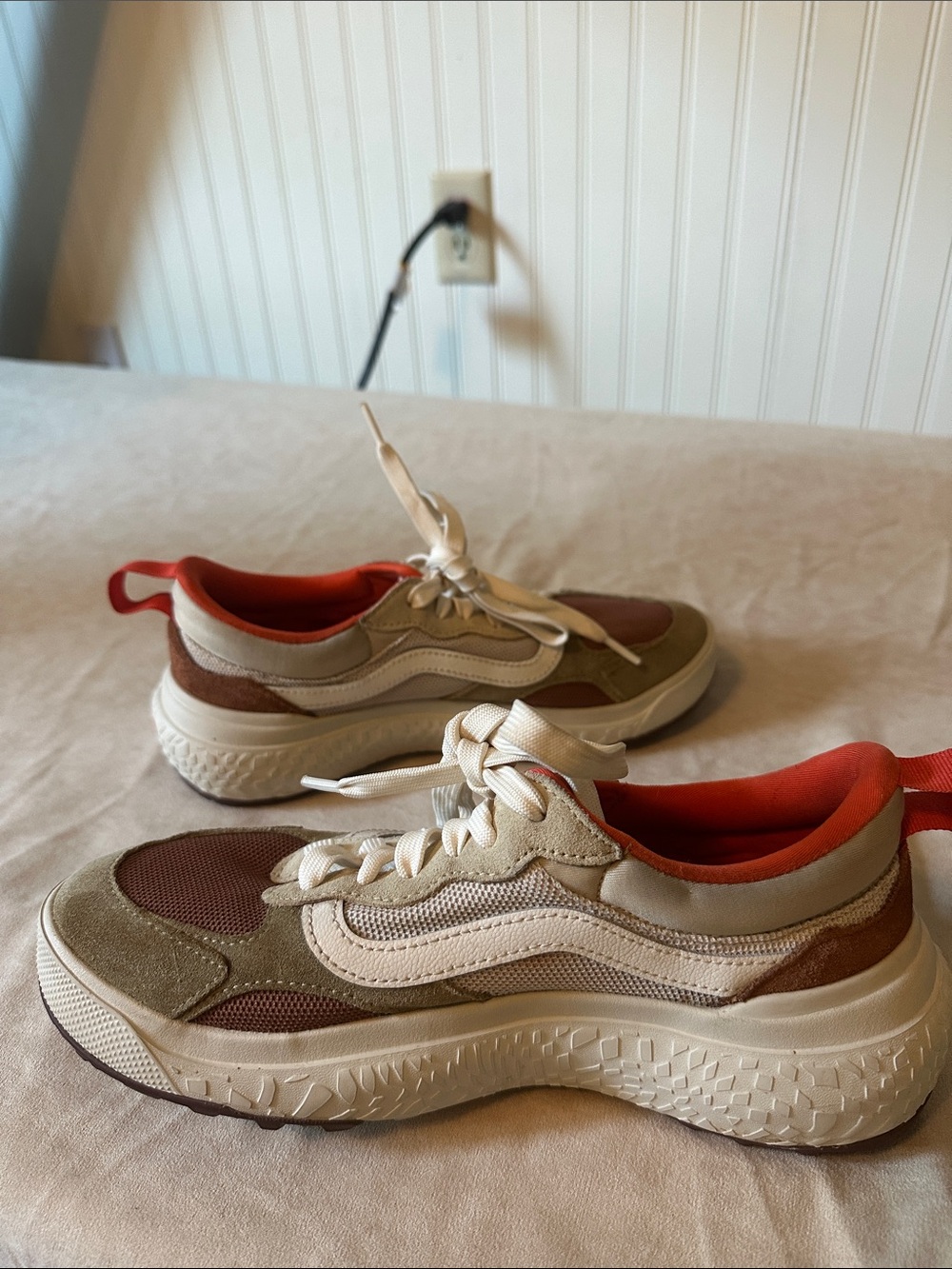 Vans Ultra Range - Picture 5 of 9